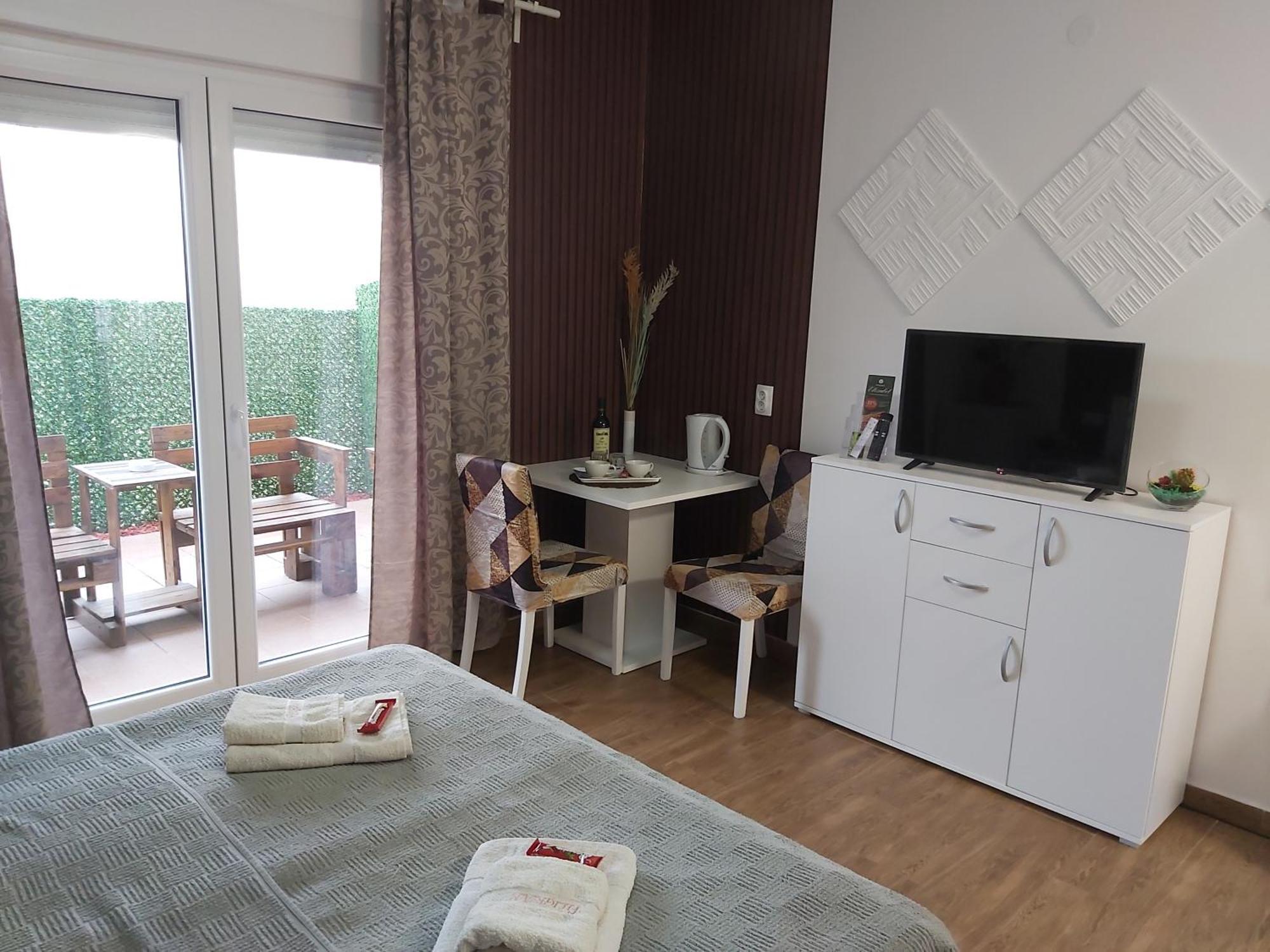 Aparthotel Filigran à Palić Chambre photo