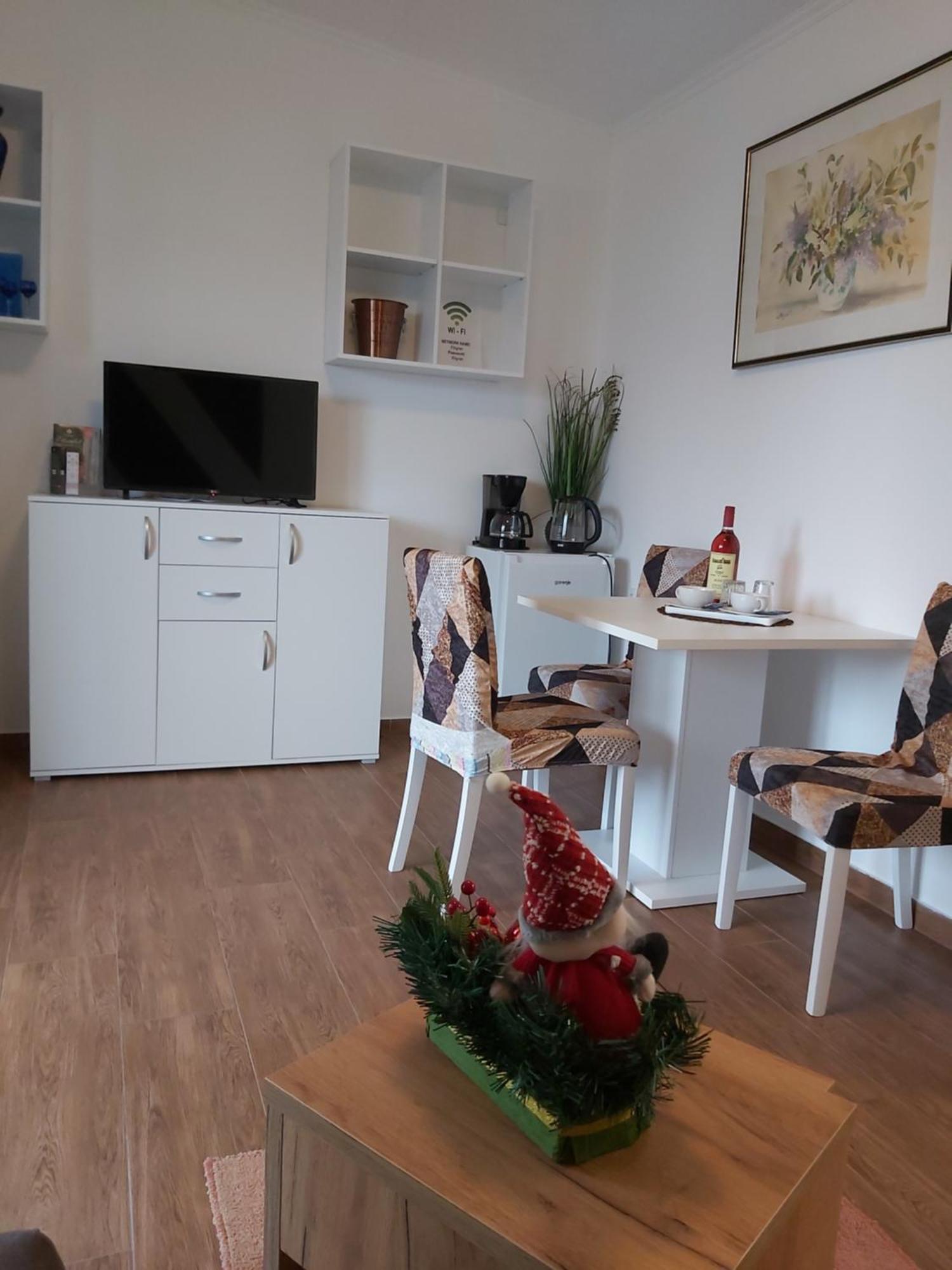 Aparthotel Filigran à Palić Extérieur photo